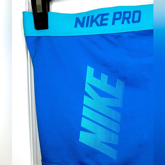 Nike Pro shorts - Picture 6 of 8